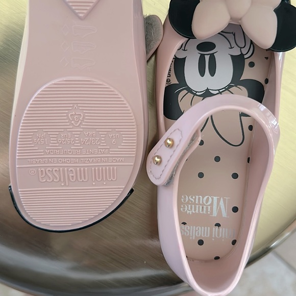 Mini Melissa x Minnie Mouse Shoes New Kids Sz 9 Cushioned Durable Easy to Clean - Picture 7 of 8